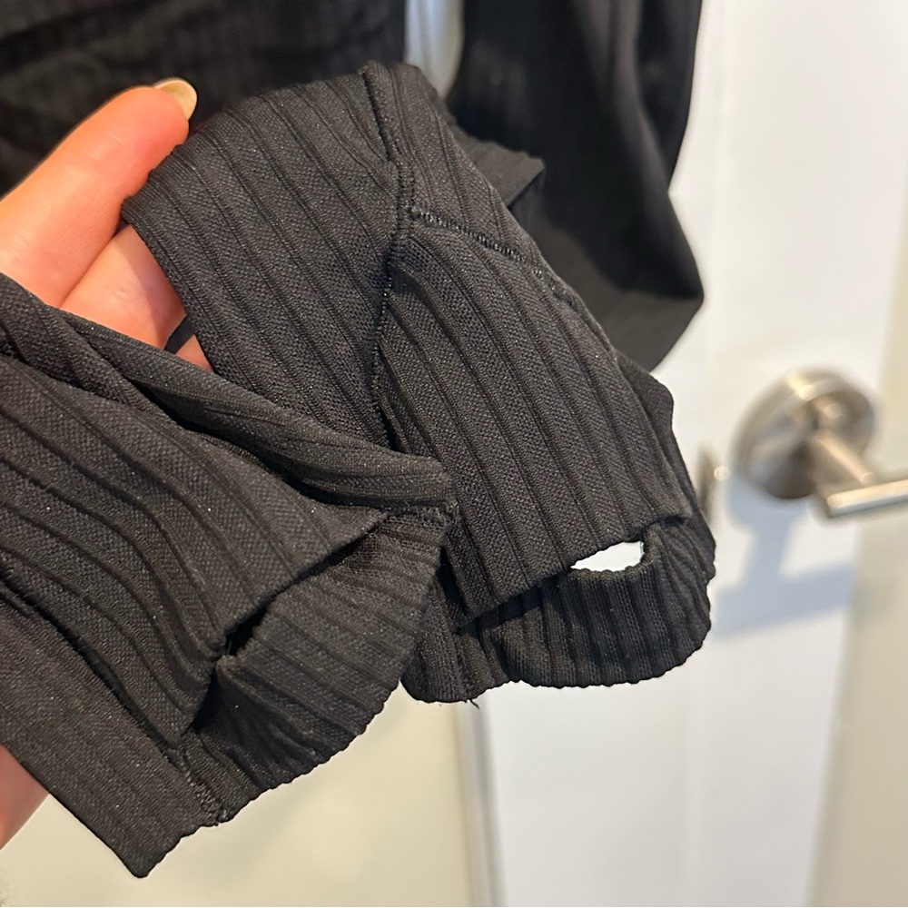 Lululemon Rest Less Cropped Half Zip Rib Black - Picture 7 of 7